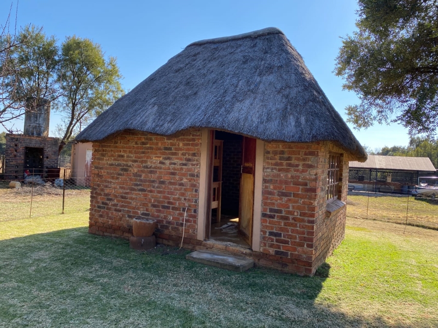 5 Bedroom Property for Sale in Koster North West